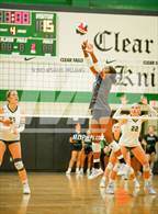 Photo from the gallery "Shadow Creek @ Clear Falls"