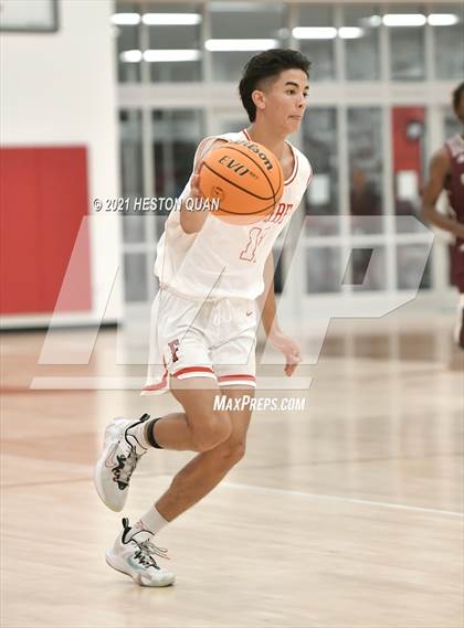 Thumbnail 2 in Claremont vs. Fullerton (Rumble 4 Rosecrans) photogallery.