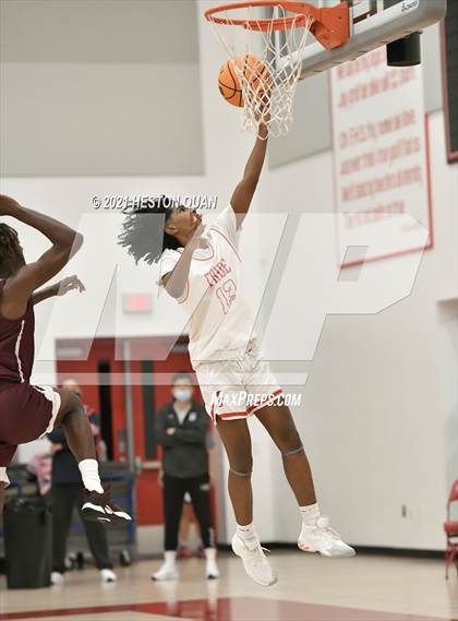 Thumbnail 1 in Claremont vs. Fullerton (Rumble 4 Rosecrans) photogallery.