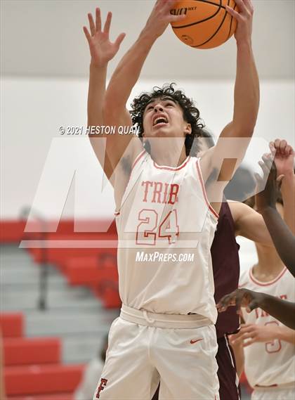 Thumbnail 2 in Claremont vs. Fullerton (Rumble 4 Rosecrans) photogallery.