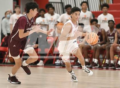 Thumbnail 1 in Claremont vs. Fullerton (Rumble 4 Rosecrans) photogallery.