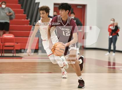 Thumbnail 2 in Claremont vs. Fullerton (Rumble 4 Rosecrans) photogallery.