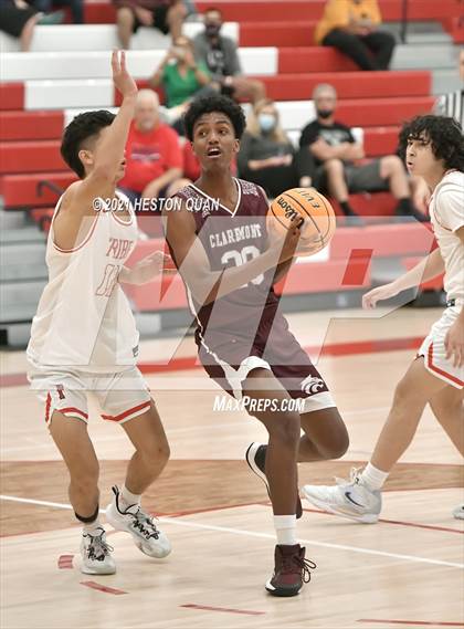 Thumbnail 3 in Claremont vs. Fullerton (Rumble 4 Rosecrans) photogallery.