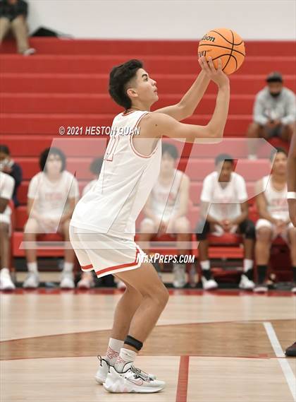 Thumbnail 3 in Claremont vs. Fullerton (Rumble 4 Rosecrans) photogallery.