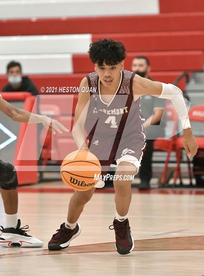 Thumbnail 3 in Claremont vs. Fullerton (Rumble 4 Rosecrans) photogallery.