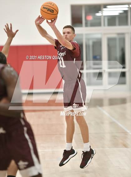 Thumbnail 2 in Claremont vs. Fullerton (Rumble 4 Rosecrans) photogallery.