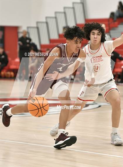 Thumbnail 1 in Claremont vs. Fullerton (Rumble 4 Rosecrans) photogallery.