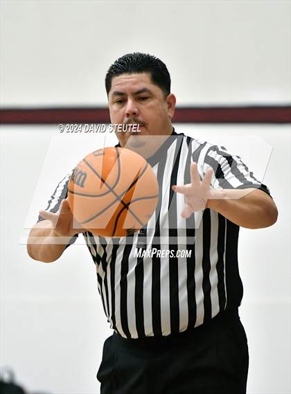 Thumbnail 2 in Cristo Rey @ Valley Christian photogallery.