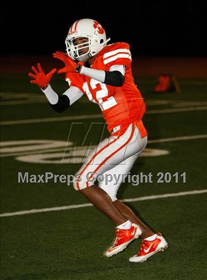 Thumbnail 2 in Hamilton vs. Poly (SS CIF Playoffs) photogallery.