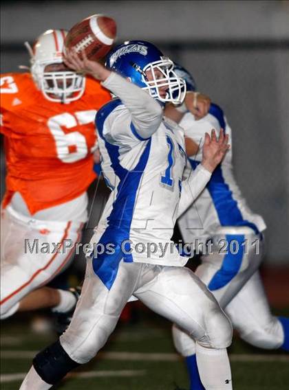 Thumbnail 3 in Hamilton vs. Poly (SS CIF Playoffs) photogallery.