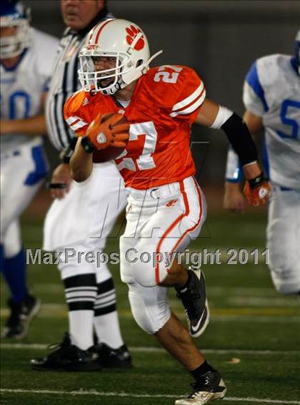 Thumbnail 1 in Hamilton vs. Poly (SS CIF Playoffs) photogallery.