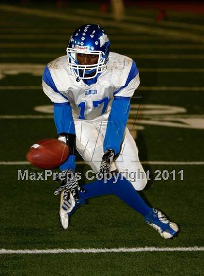 Thumbnail 3 in Hamilton vs. Poly (SS CIF Playoffs) photogallery.