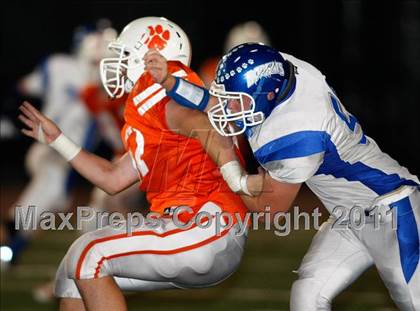 Thumbnail 2 in Hamilton vs. Poly (SS CIF Playoffs) photogallery.