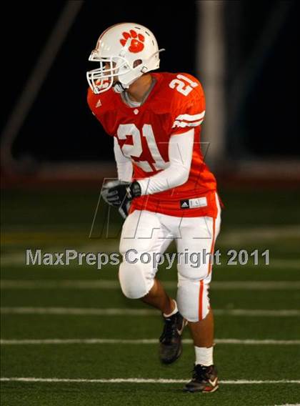 Thumbnail 1 in Hamilton vs. Poly (SS CIF Playoffs) photogallery.