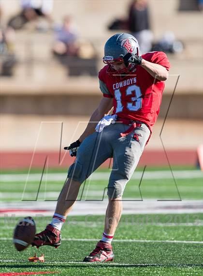 Thumbnail 3 in Kanab vs. Rich (UHSAA 1A Semifinal) photogallery.
