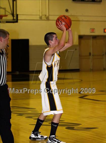 Thumbnail 2 in Rocky Grove @ Venango Catholic photogallery.
