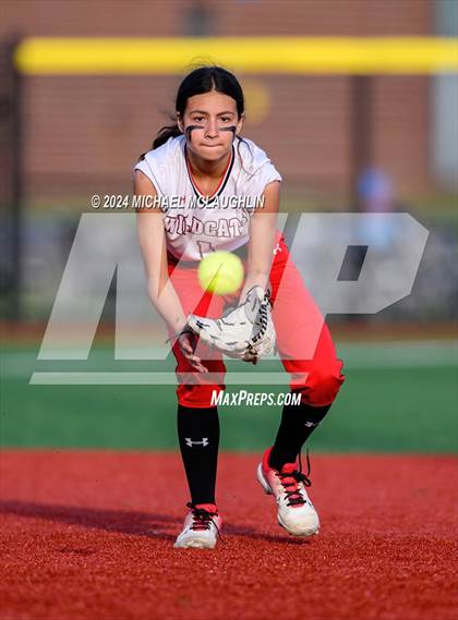 Thumbnail 3 in Carle Place vs. Wheatley (Section VIII B Final) photogallery.
