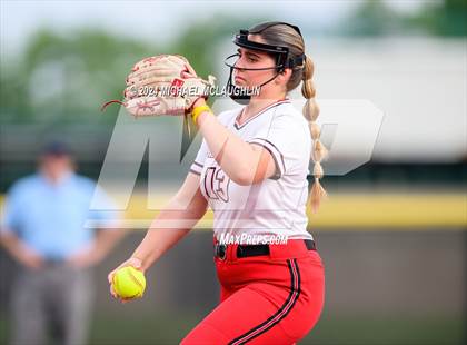 Thumbnail 3 in Carle Place vs. Wheatley (Section VIII B Final) photogallery.