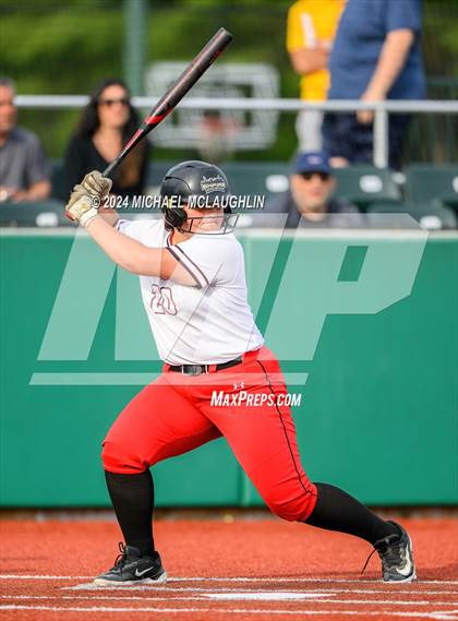 Thumbnail 2 in Carle Place vs. Wheatley (Section VIII B Final) photogallery.
