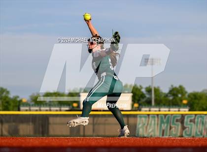 Thumbnail 3 in Carle Place vs. Wheatley (Section VIII B Final) photogallery.