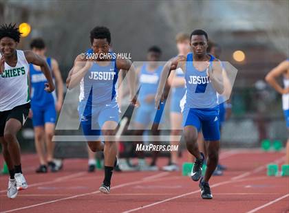 Thumbnail 2 in Jesuit boys track and field photogallery.