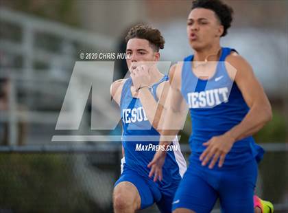 Thumbnail 2 in Jesuit boys track and field photogallery.