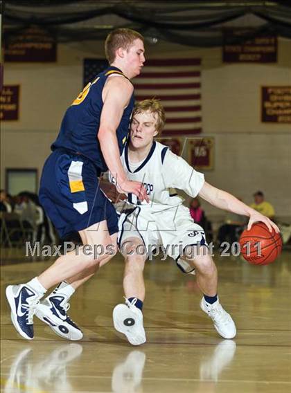 Thumbnail 2 in Andover vs St. John's Prep (Comcast Officials Board 27 Tournament) photogallery.
