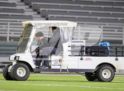 Thumbnail 1 in Dallas Jesuit @ Skyline photogallery.