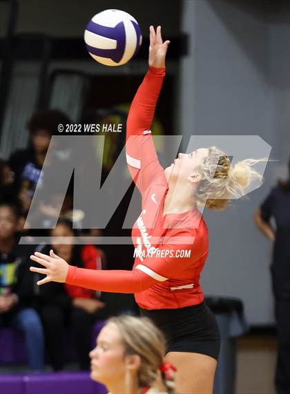 Thumbnail 2 in Lafayette @ DeSoto Central photogallery.