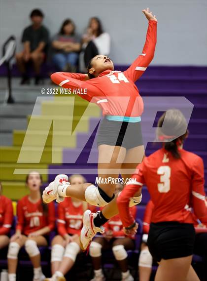 Thumbnail 1 in Lafayette @ DeSoto Central photogallery.