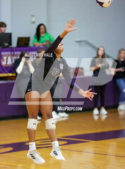 Thumbnail 2 in Lafayette @ DeSoto Central photogallery.