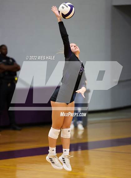 Thumbnail 3 in Lafayette @ DeSoto Central photogallery.