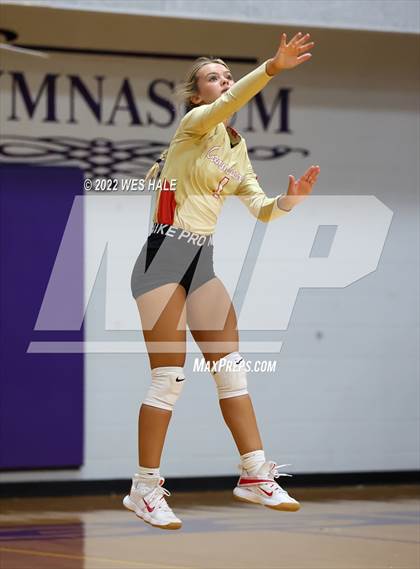 Thumbnail 2 in Lafayette @ DeSoto Central photogallery.