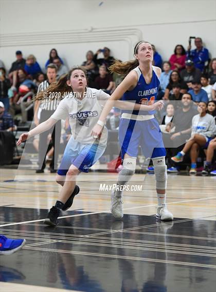 Thumbnail 3 in San Diego vs. Clairemont (CIF SDS D4 Final) photogallery.