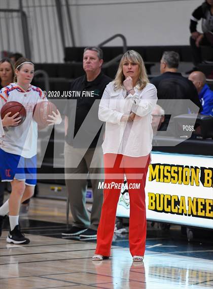 Thumbnail 1 in San Diego vs. Clairemont (CIF SDS D4 Final) photogallery.