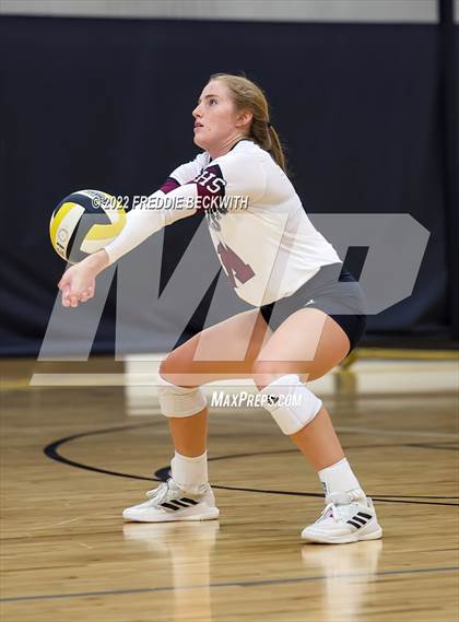 Thumbnail 2 in Callisburg vs. Calvary Academy  (Denison Invitational Showcase) photogallery.