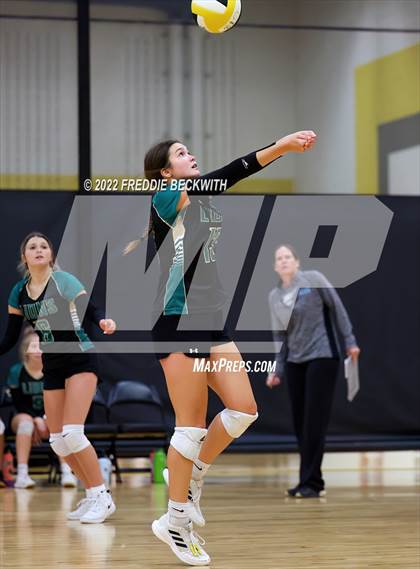 Thumbnail 1 in Callisburg vs. Calvary Academy  (Denison Invitational Showcase) photogallery.