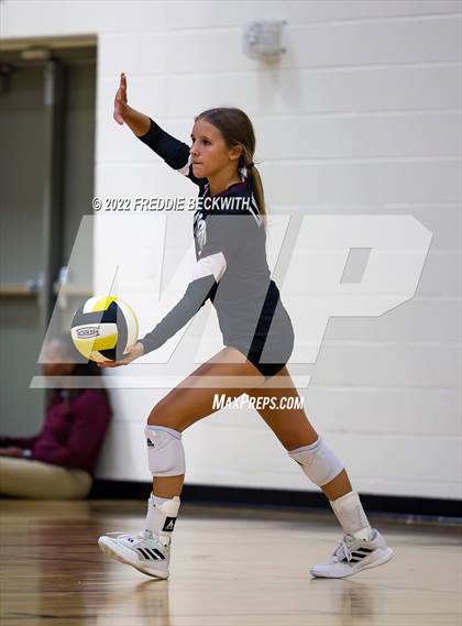 Thumbnail 2 in Callisburg vs. Calvary Academy  (Denison Invitational Showcase) photogallery.