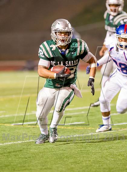 Thumbnail 1 in De La Salle vs. Folsom (CIF NorCal Regional Open Division Final) photogallery.