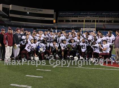 Thumbnail 3 in St. Joseph's Collegiate vs. St. Francis (Monsignor Martin Class AA Final) photogallery.