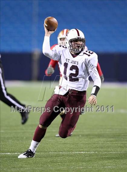 Thumbnail 3 in St. Joseph's Collegiate vs. St. Francis (Monsignor Martin Class AA Final) photogallery.