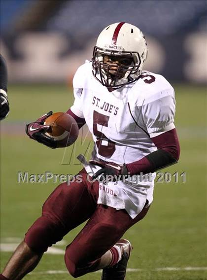 Thumbnail 2 in St. Joseph's Collegiate vs. St. Francis (Monsignor Martin Class AA Final) photogallery.