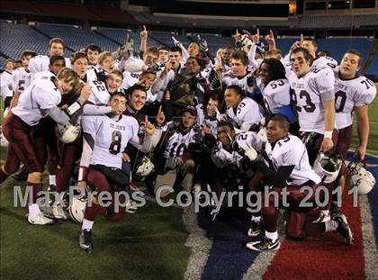 Thumbnail 3 in St. Joseph's Collegiate vs. St. Francis (Monsignor Martin Class AA Final) photogallery.