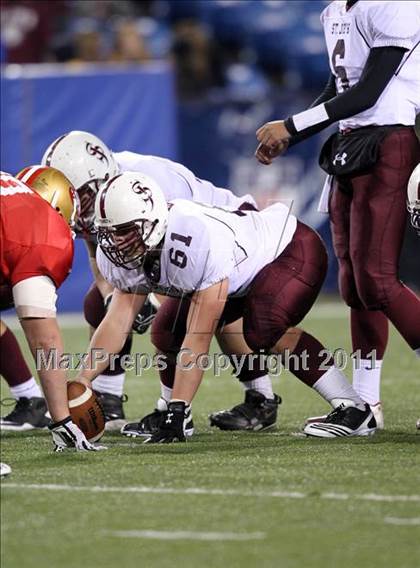 Thumbnail 3 in St. Joseph's Collegiate vs. St. Francis (Monsignor Martin Class AA Final) photogallery.