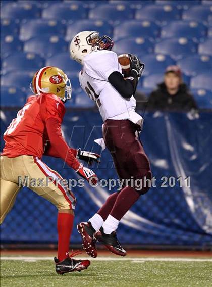 Thumbnail 2 in St. Joseph's Collegiate vs. St. Francis (Monsignor Martin Class AA Final) photogallery.