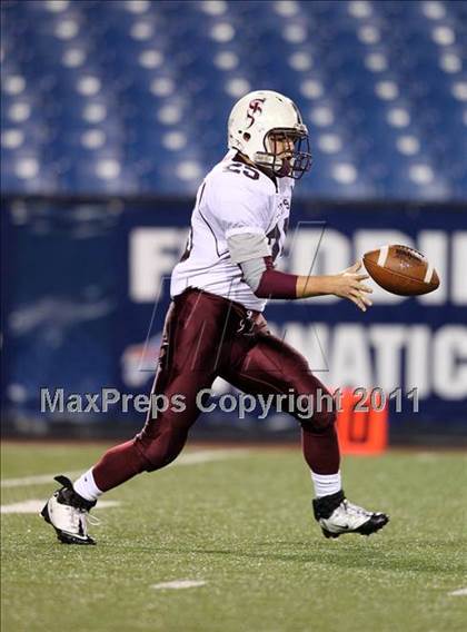 Thumbnail 2 in St. Joseph's Collegiate vs. St. Francis (Monsignor Martin Class AA Final) photogallery.