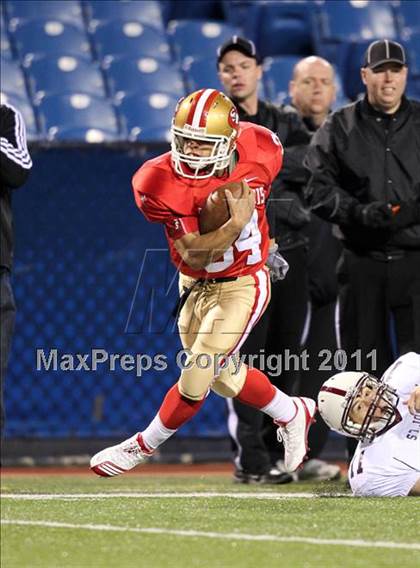 Thumbnail 1 in St. Joseph's Collegiate vs. St. Francis (Monsignor Martin Class AA Final) photogallery.