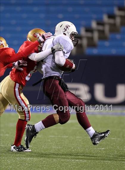 Thumbnail 3 in St. Joseph's Collegiate vs. St. Francis (Monsignor Martin Class AA Final) photogallery.