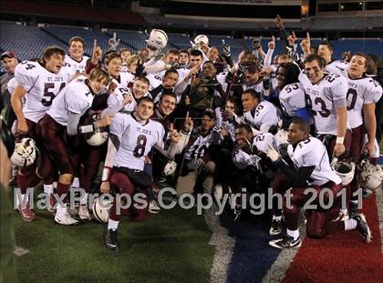 Thumbnail 1 in St. Joseph's Collegiate vs. St. Francis (Monsignor Martin Class AA Final) photogallery.