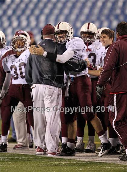 Thumbnail 2 in St. Joseph's Collegiate vs. St. Francis (Monsignor Martin Class AA Final) photogallery.